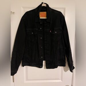 Levi’s Men’s Black Denim Trucker Jacket